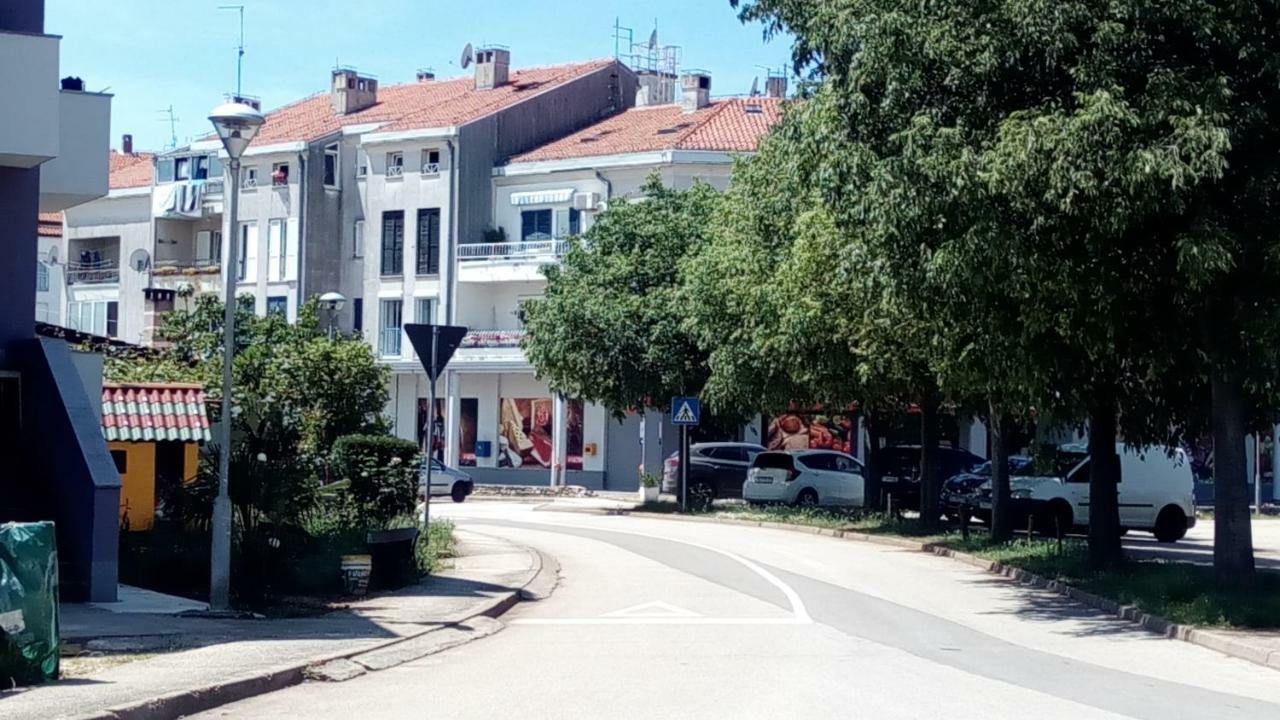 Studio Apartman Lena Umag Zewnętrze zdjęcie